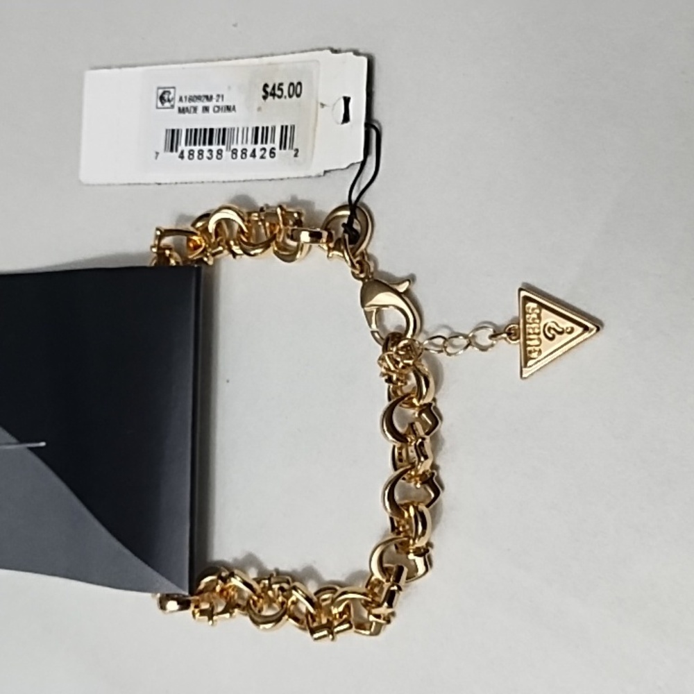 GUESS Gold Tone G-Link Chain Bracelet - Picture 4 of 4